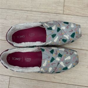 TOMS Festive Gray Slip-On Shoes